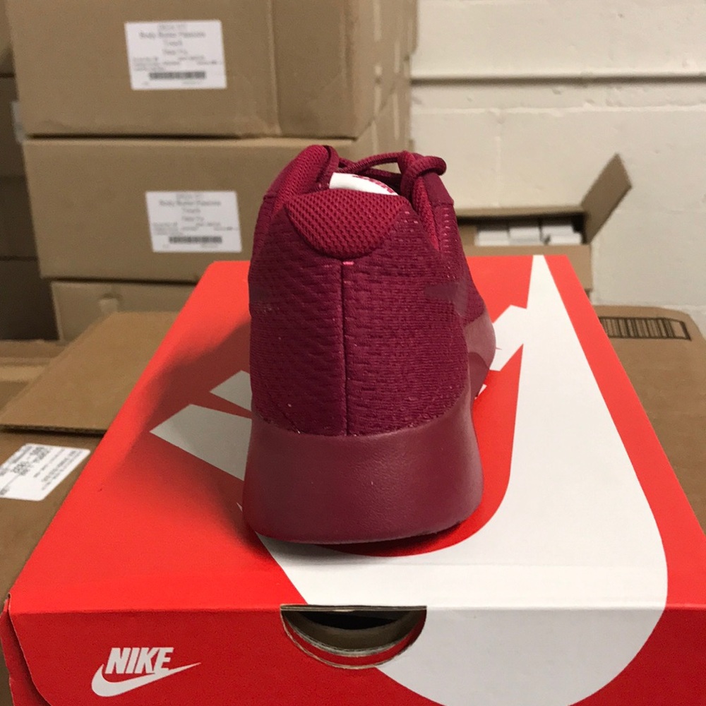 WOMNS NIKE TANJUN 917537-600 - Picture 4 of 6